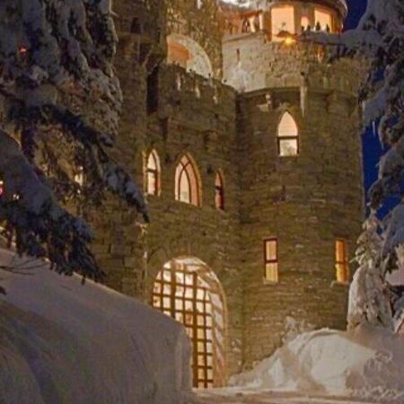 Villa Schweitzer Castle Sandpoint Esterno foto