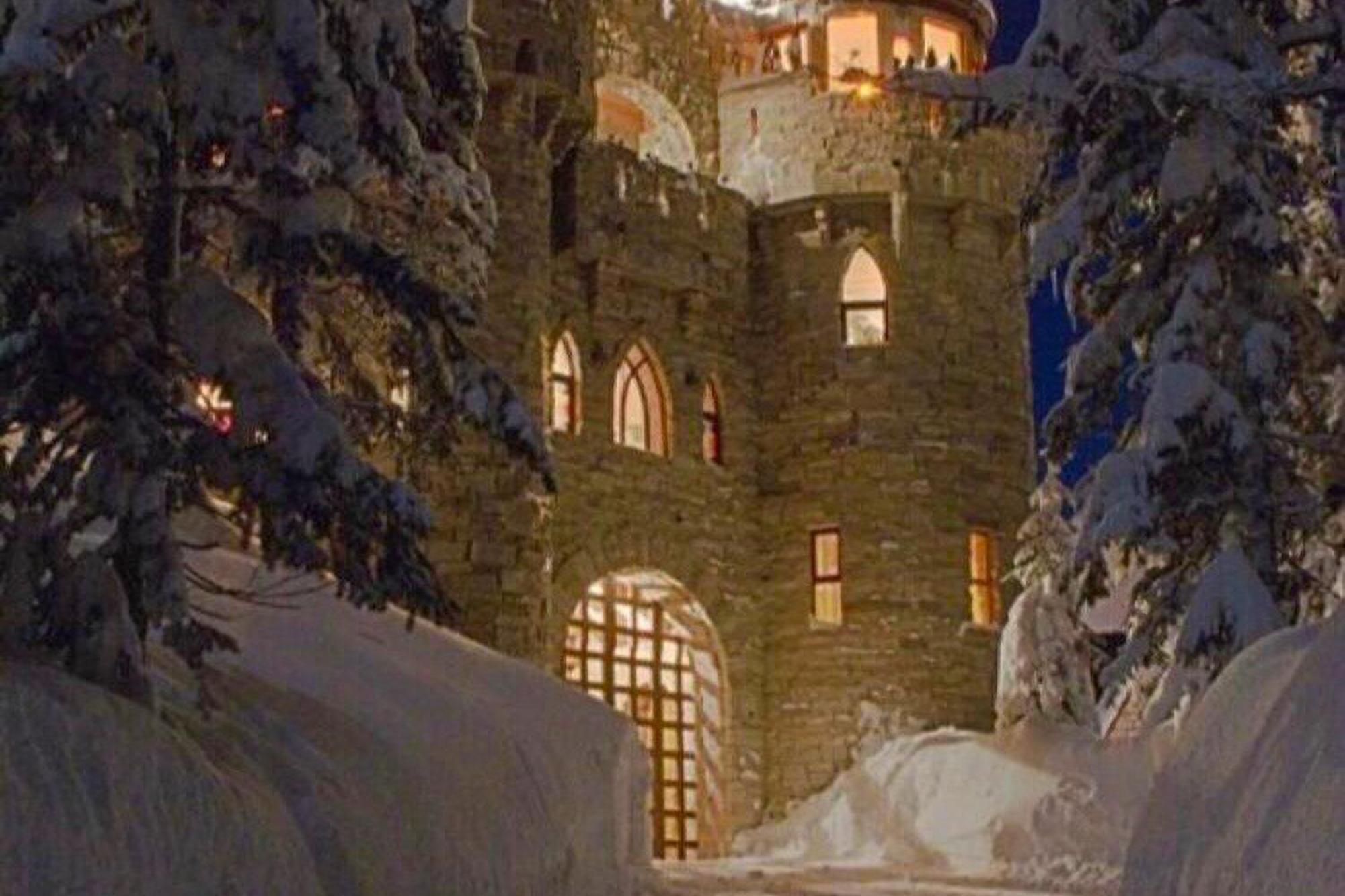 Villa Schweitzer Castle Sandpoint Esterno foto